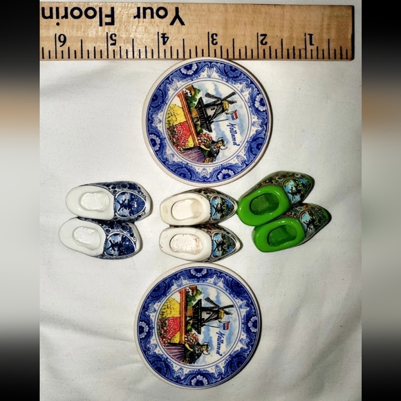 : * Lot of 5 new holland Netherlands refrigerator Magnets clogs & plates - Picture 1 of 5